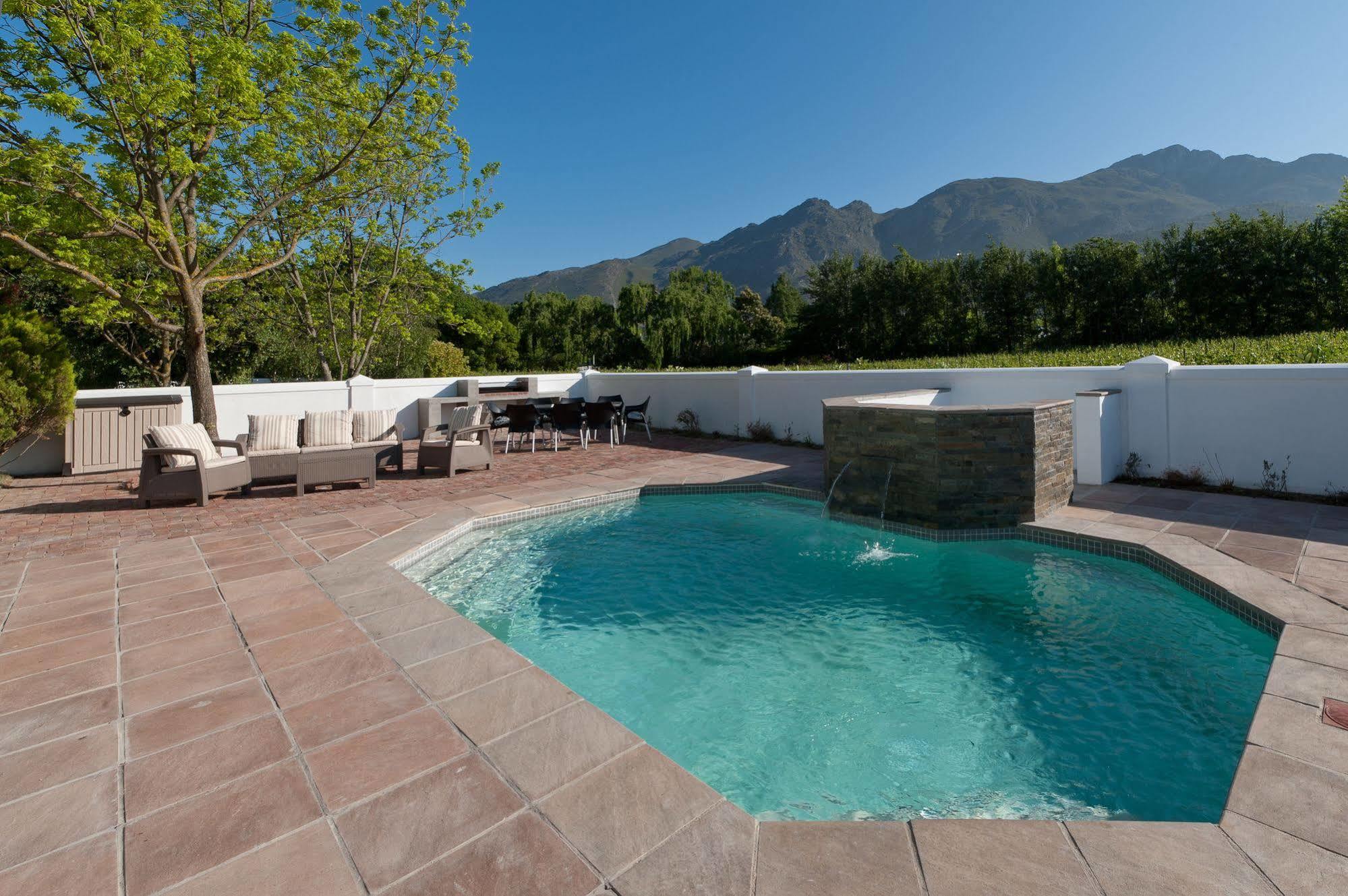 La Galiniere Guest Cottages Franschhoek Exterior foto